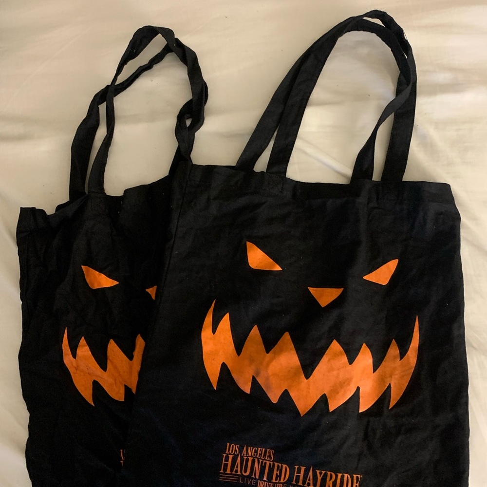 Random tote bags/ drawstring backpacks